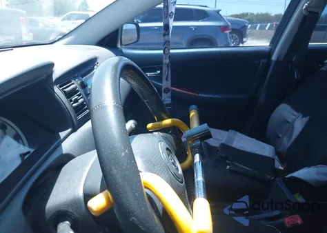 2005 Toyota Corolla S z USA, uszkodzony, nr VIN 1NXBR30E05Z534509